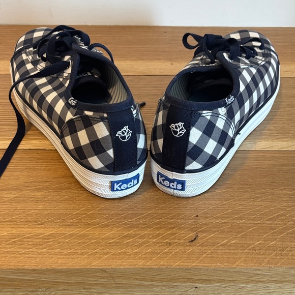 Keds Navy and White Sneakers - Picture 4 of 6